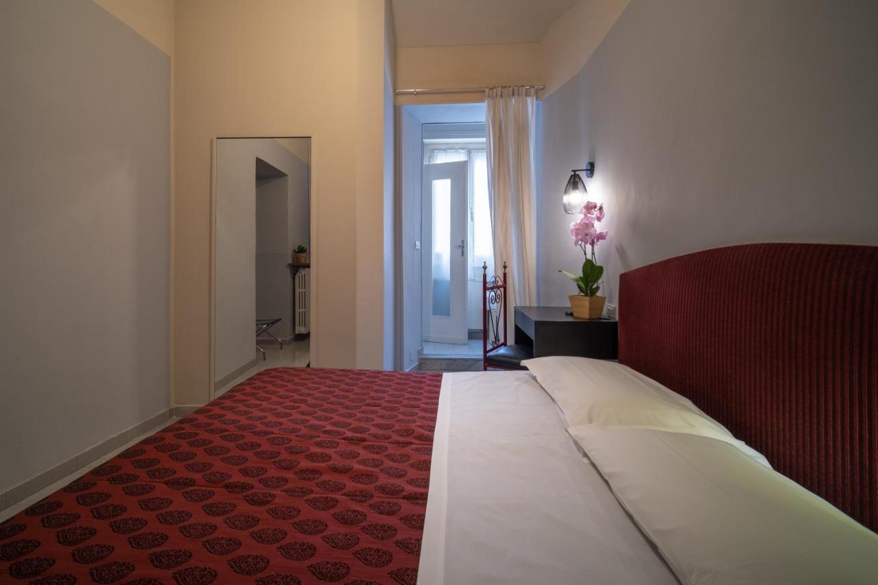 Italia Hotel 3*